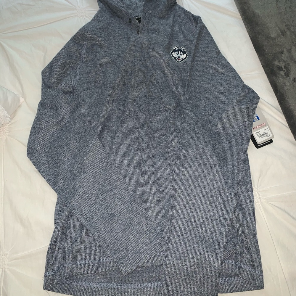 uconn huskies sweatshirt
